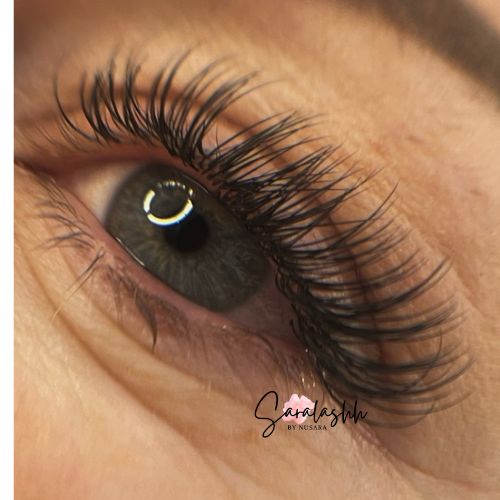Saralashh Facebook ad: After pausing my lash career in 2022 for…