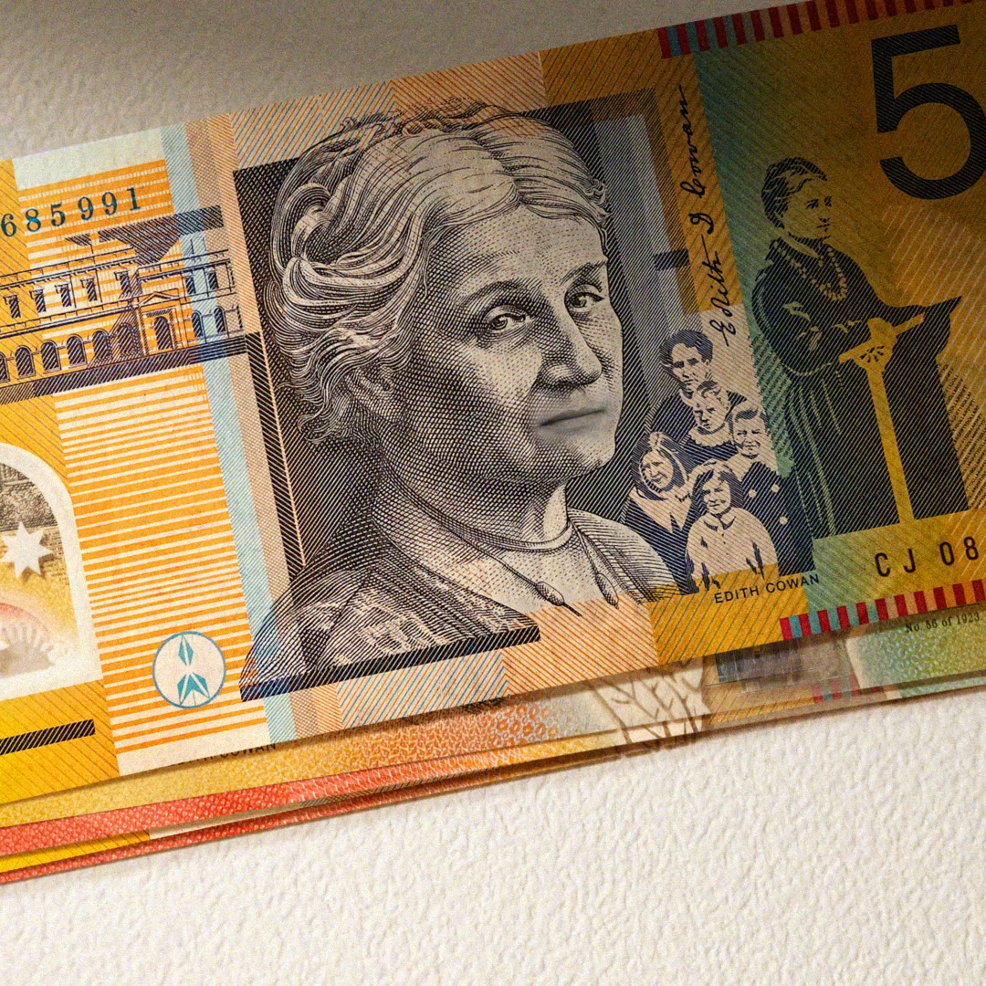 H&R Block Australia Facebook ad: Don't tax yourself. Max your tax.