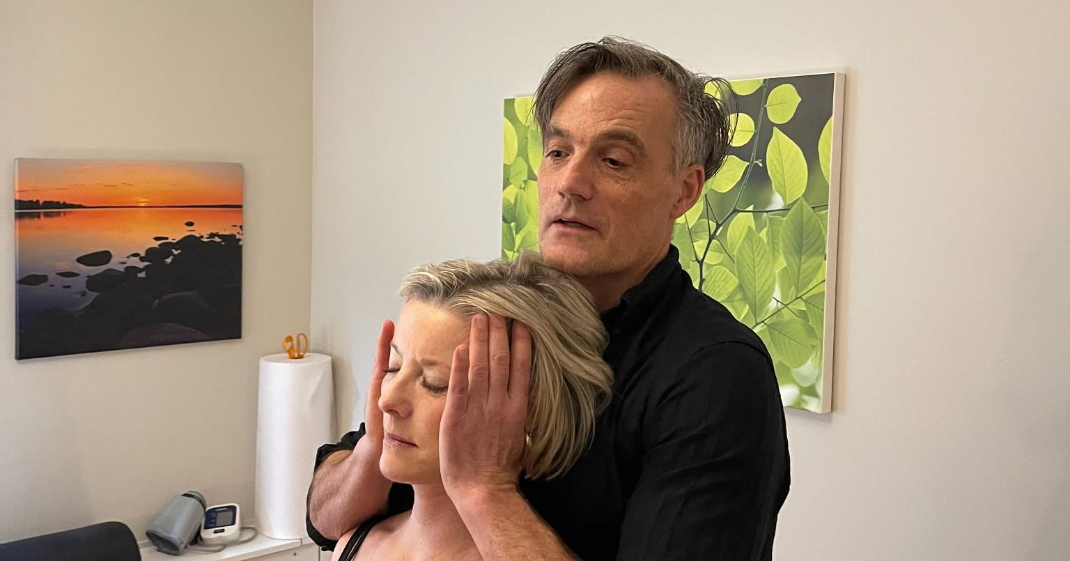 Norrmalms Osteopati Facebook ad: Uppnå ditt bästa jag hos Norrmalms Osteopati