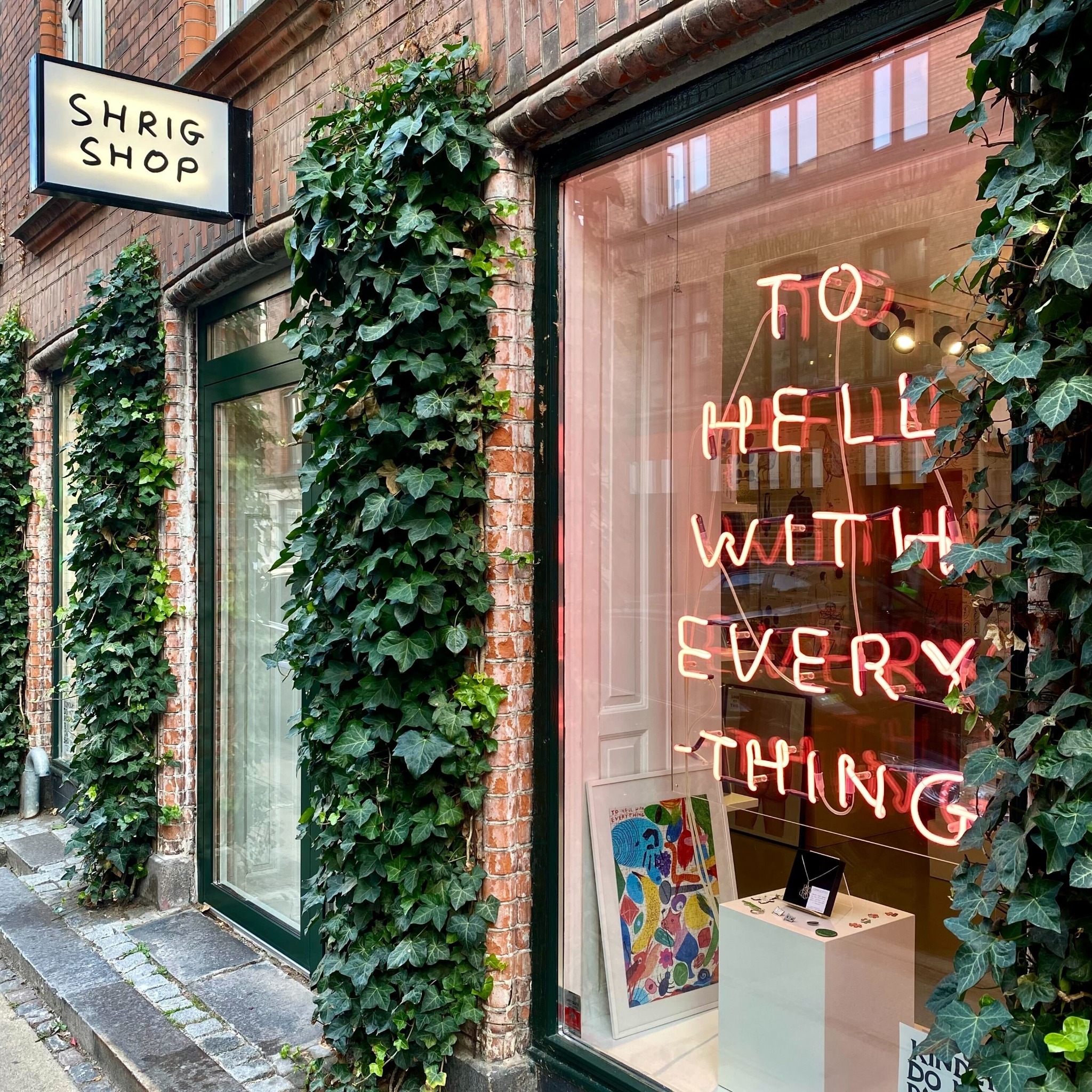 Shrig Shop Facebook ad