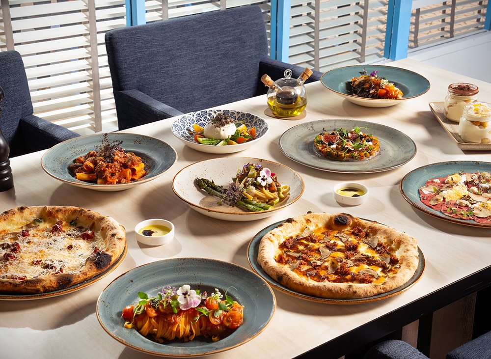 Eatigo Facebook ad: We are going ALL OUT this month.