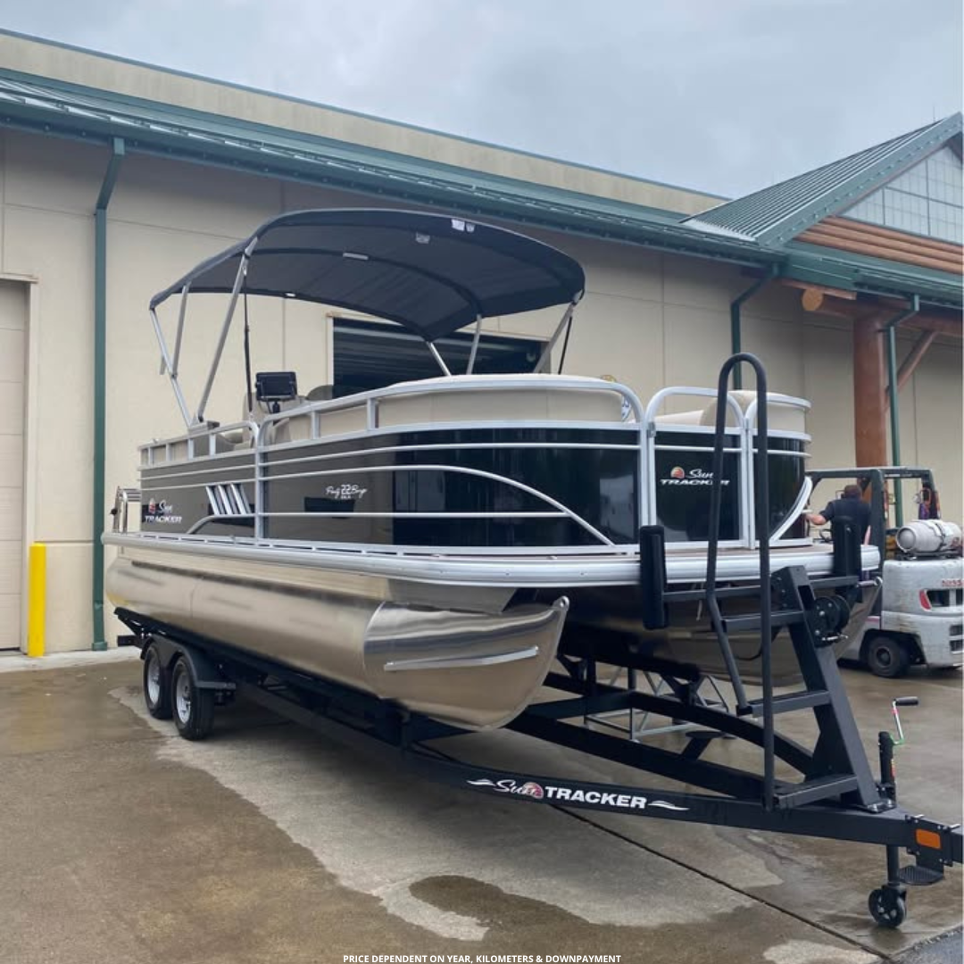 Boat Deal Canada Facebook ad
