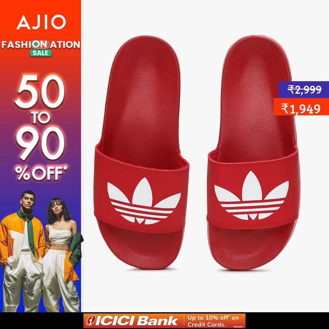 AJIOlife Facebook ad