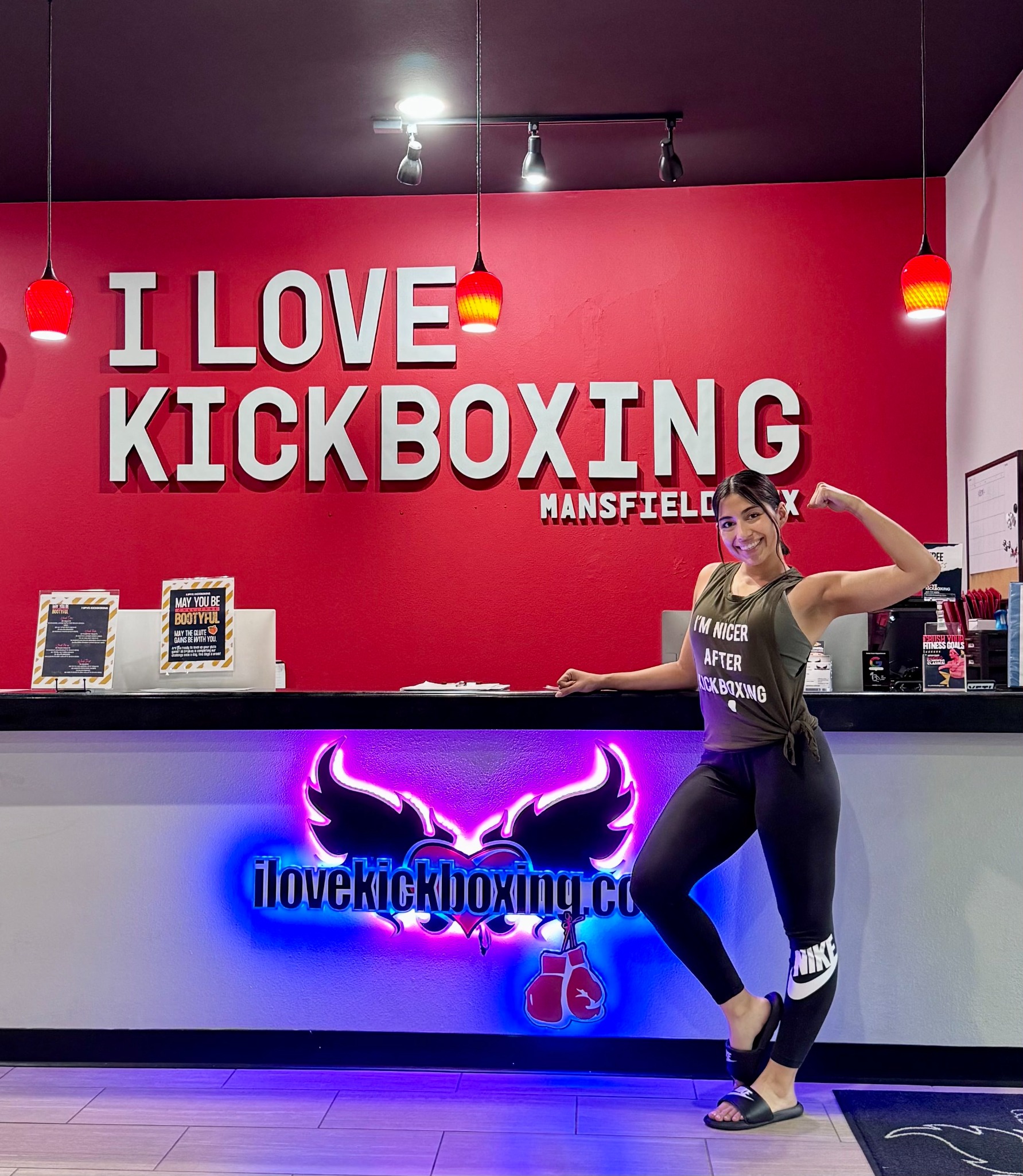 Moore Fitness Kickboxing Challenge Facebook ad: 20 Spots Only, Join the Free Fitness Challenge!