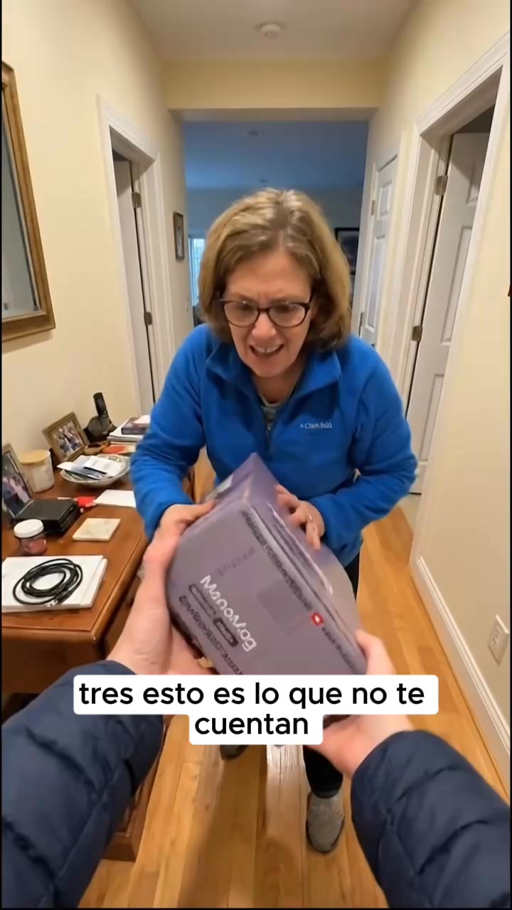 Jane Christopher Facebook ad: ¿Menopausia, sofocos, sudores nocturnos?