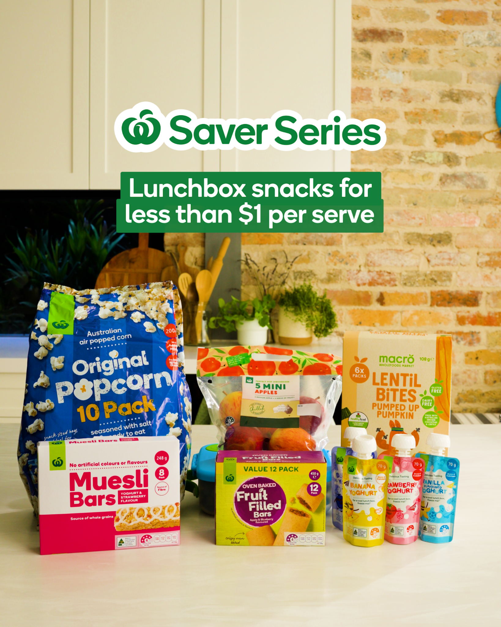 Woolworths Facebook ad: Healthy lunchbox essentials for under $1 per serve.