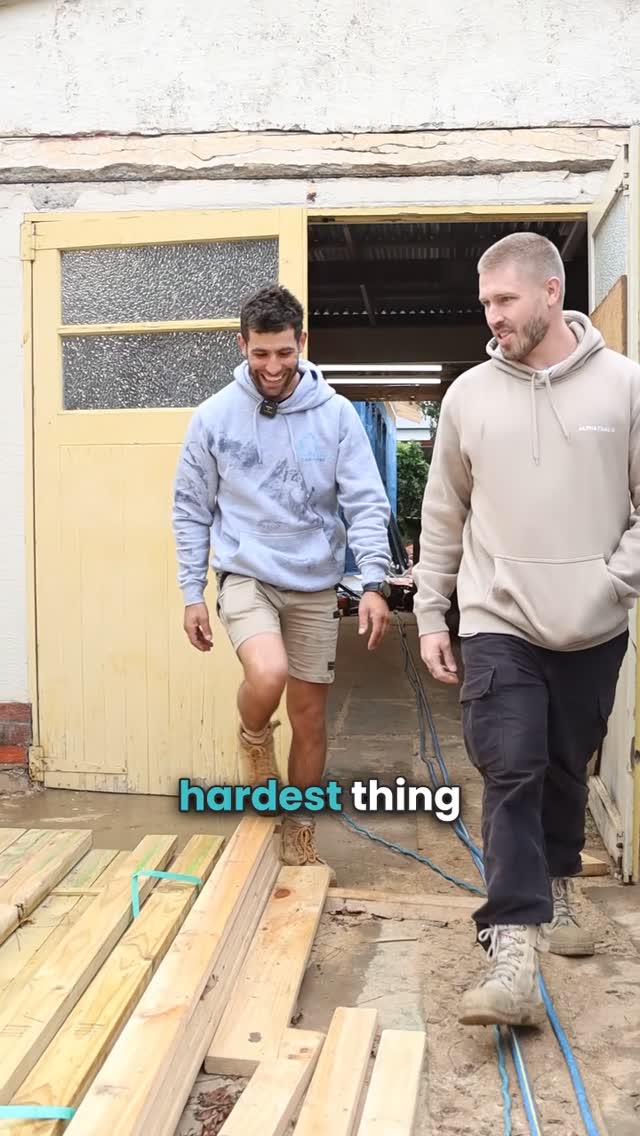 Alpha Tradie Facebook ad: Caught up with John from @lavia_carpentry talking about…