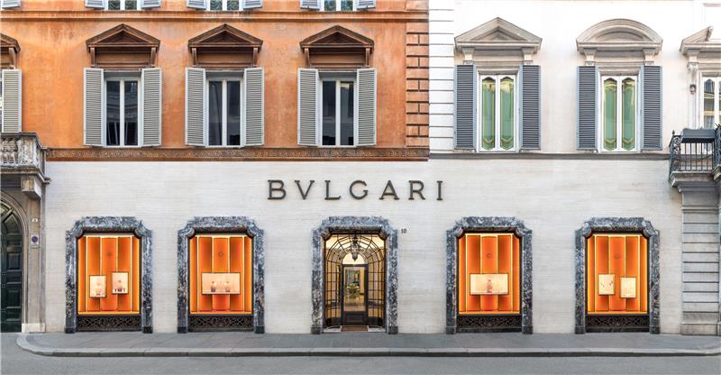 BVLGARI Facebook ad