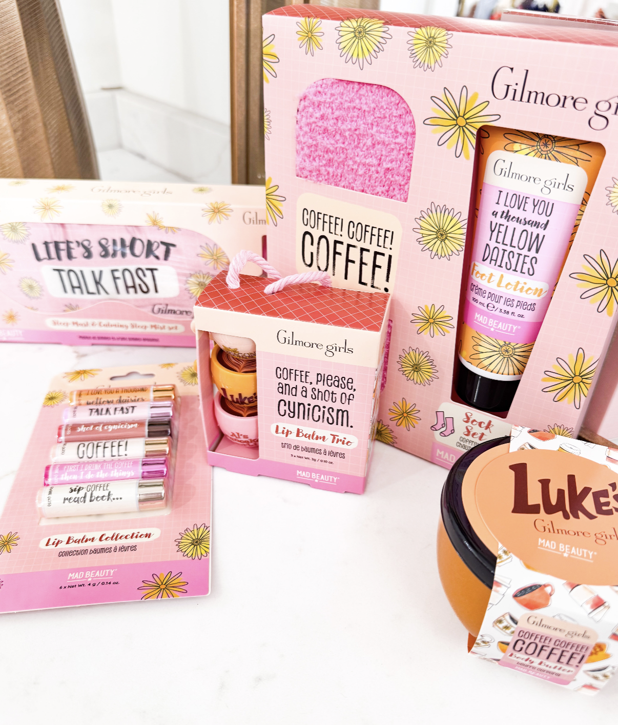 MAC Collection Boutique Facebook ad: Gilmore Girls Gift Bundle