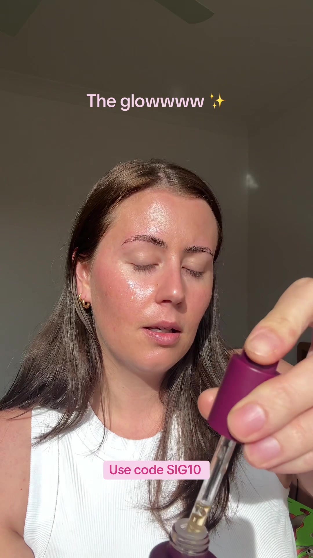 Nurse Renee Facebook ad: A few drops does it