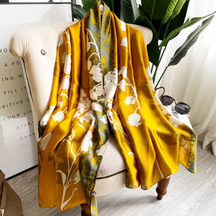 Queen Hijab Facebook ad: Salam Salam lot de 5 foulards à 20000frs