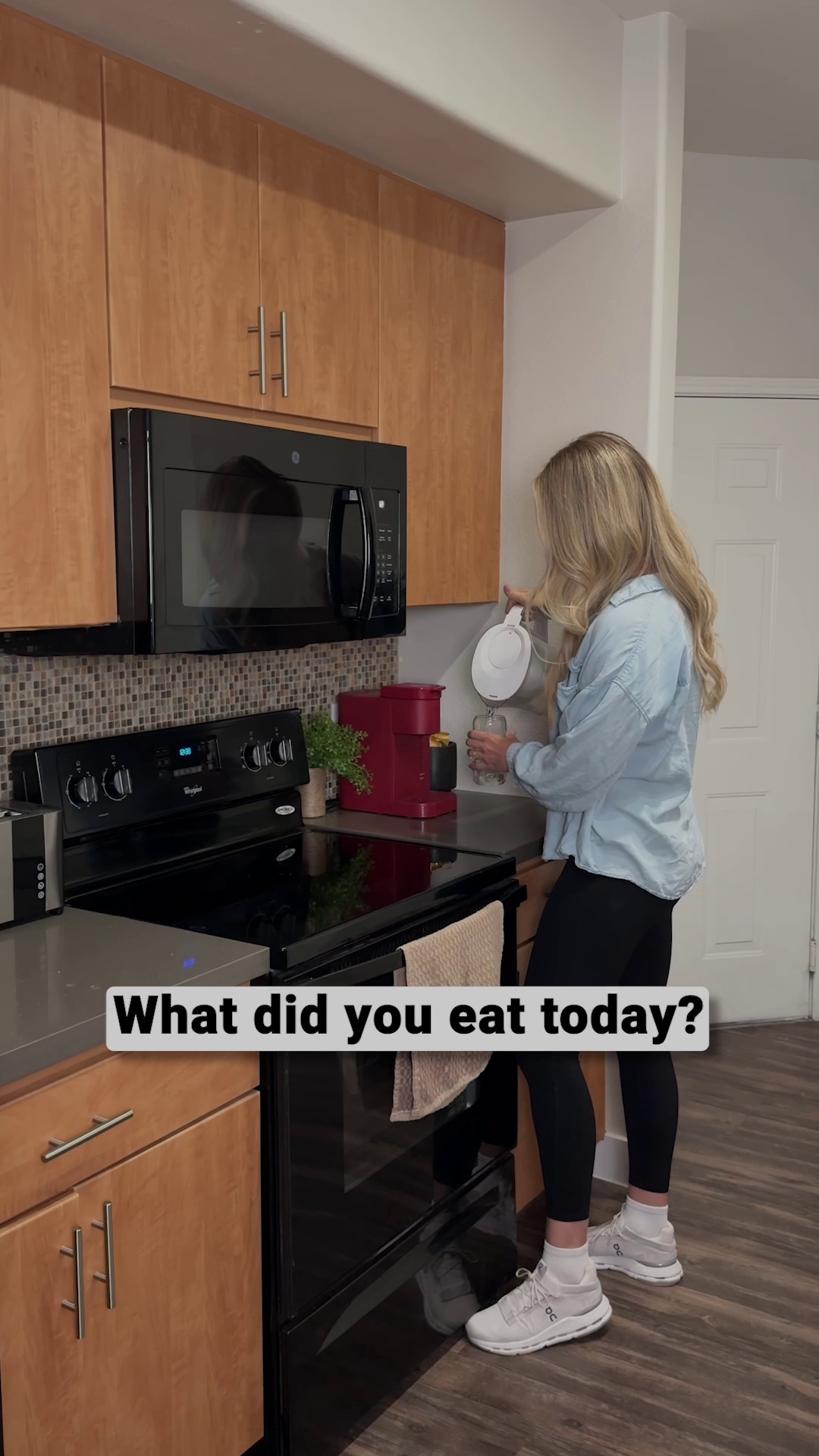 Julie Brown Facebook ad: Start Transformation Now!