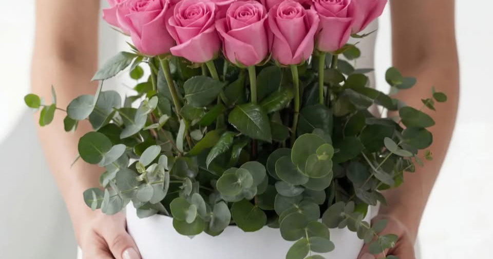 Idole Lebanon Facebook ad: Luxury gifting from Lebanon