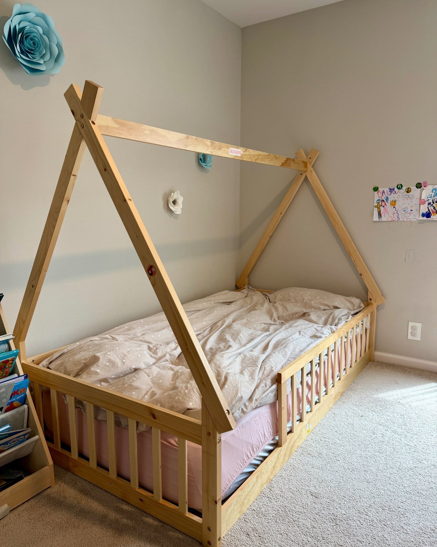 Anton Bogachov Facebook ad: Moving Sale: Tatub Twin Montessori Wood Teepee Floor Bed