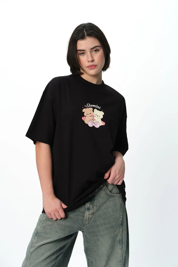 KNOT - 60 Mins Fashion Delivery Facebook ad