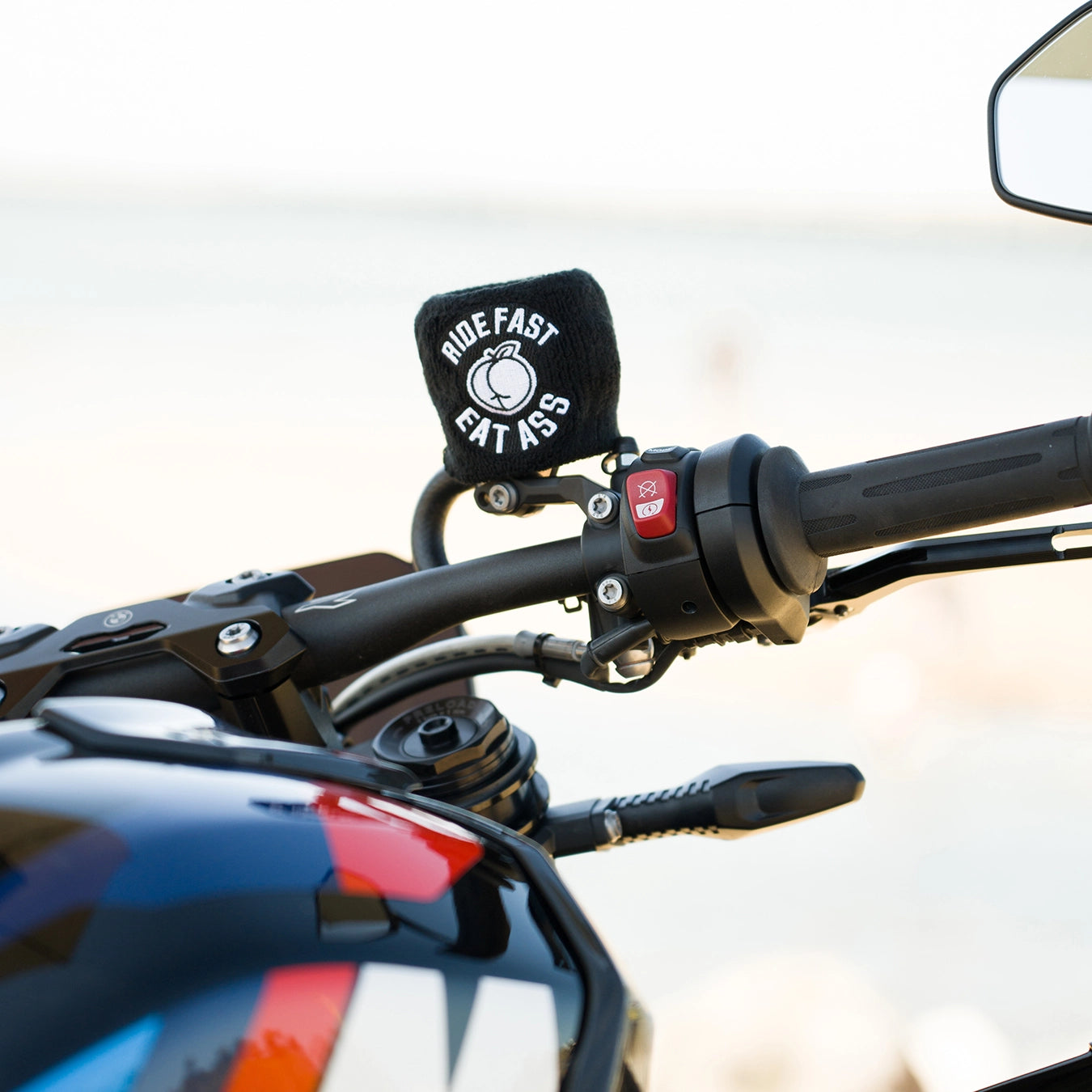 MotoLoot Facebook ad