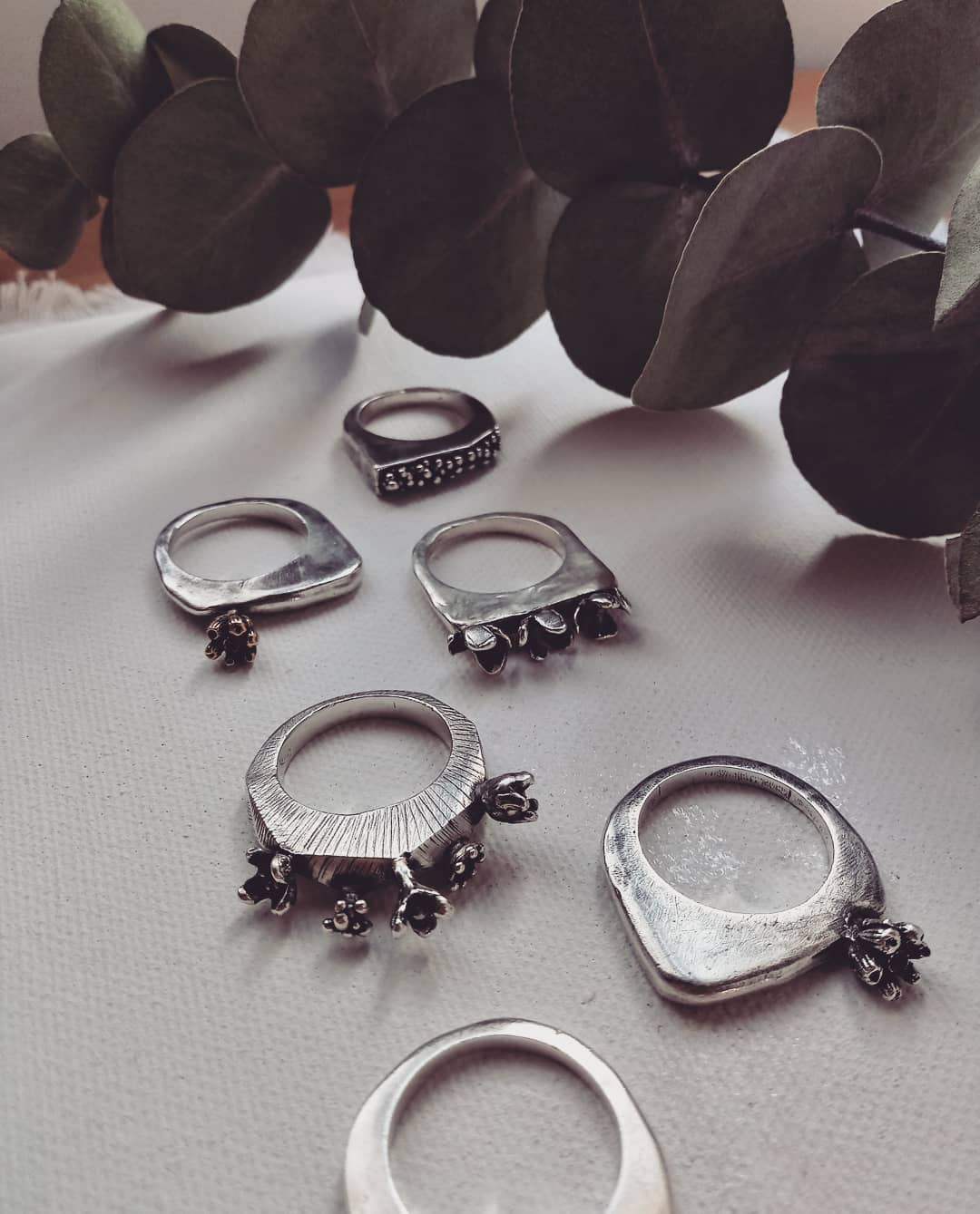 Arianna Svaicari - Jewelry Facebook ad: Prospettiva organica