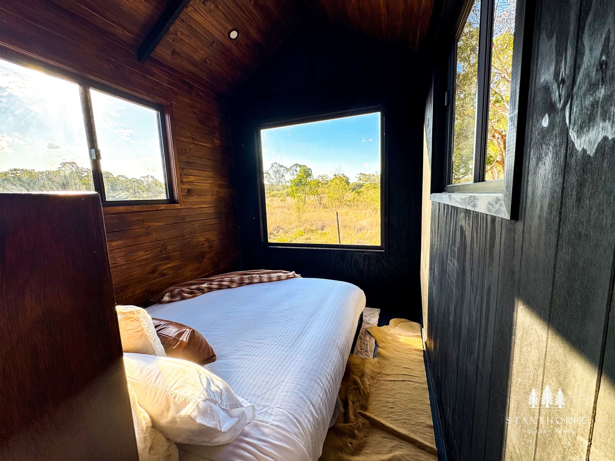 Stanthorpe Holiday Park Facebook ad from May 14, 2026