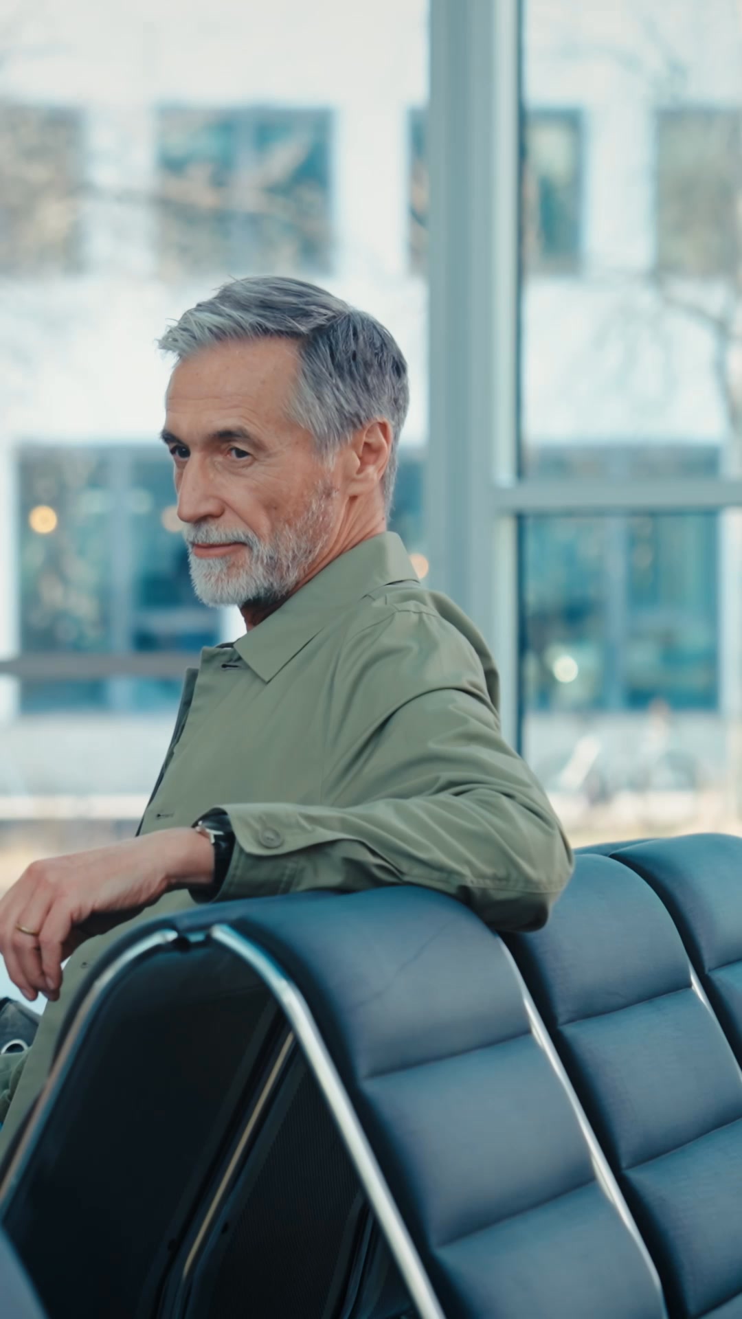 Allianz Deutschland Facebook ad: Da für dein Geld. Da für dein Leben.