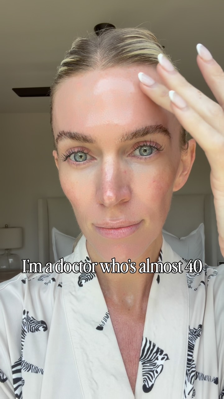 ANUA_Global Facebook ad: I’m a doctor who is almost 40 and…