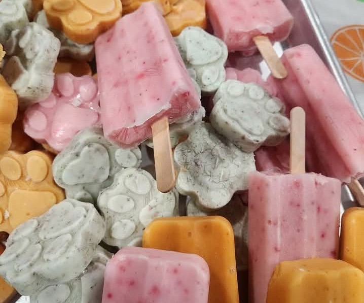 M O S T Homemade dog treats Facebook ad: Homemade Dog Treats