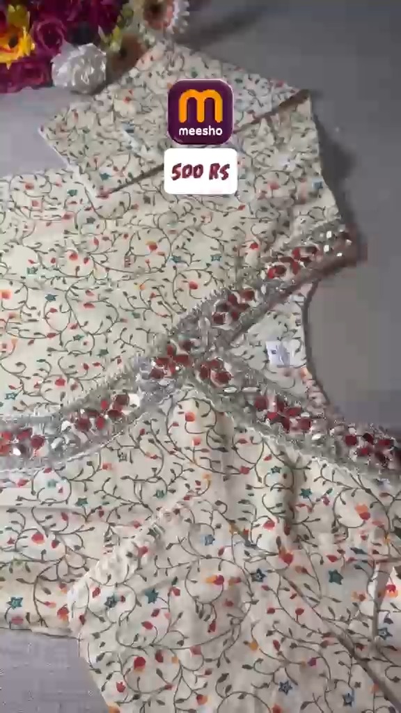 Aaryafashionhub Facebook ad: Upgrade your wardrobe with this stylish and comfortable…