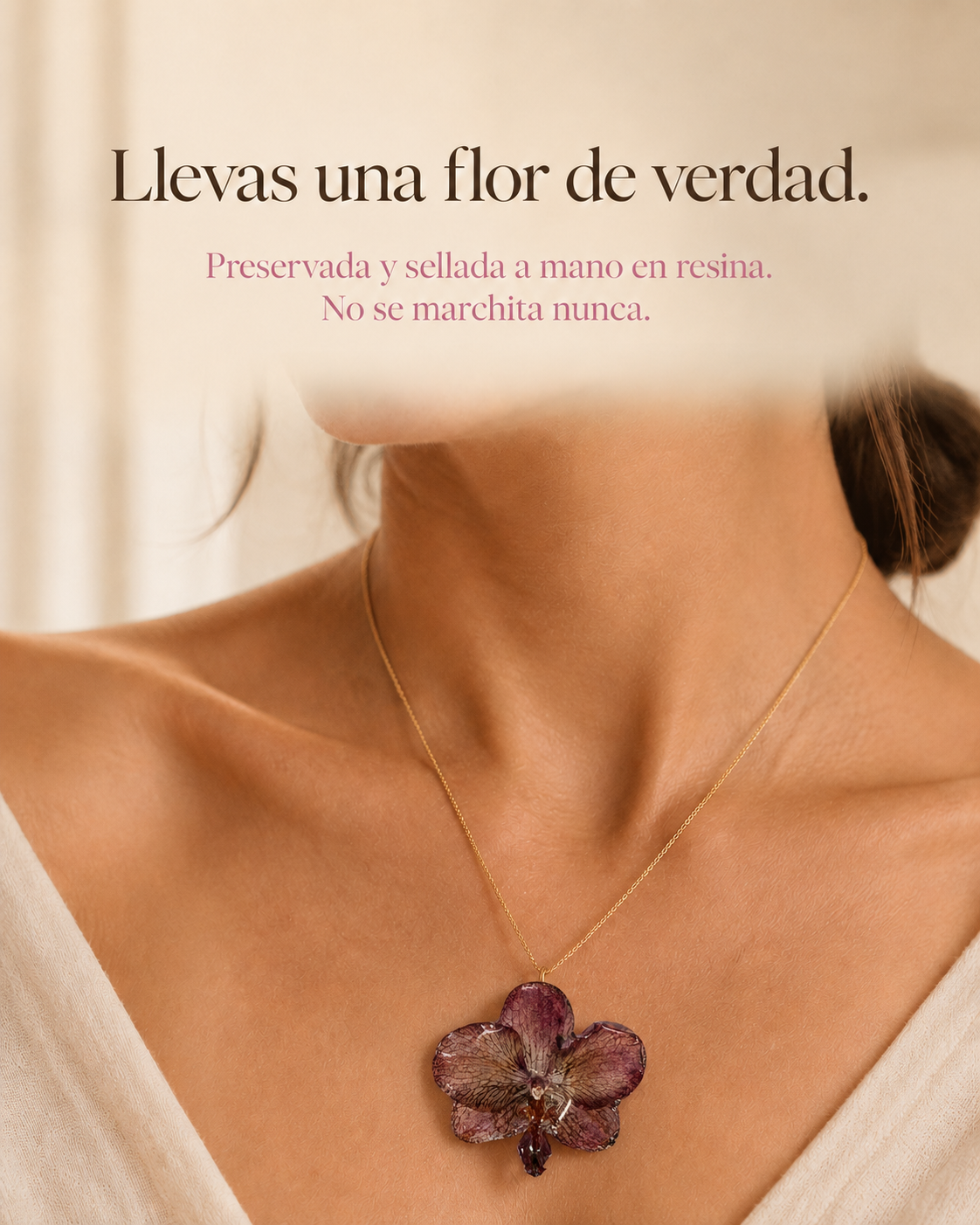 Eterna by Zahara Facebook ad: La belleza de una flor real, para siempre