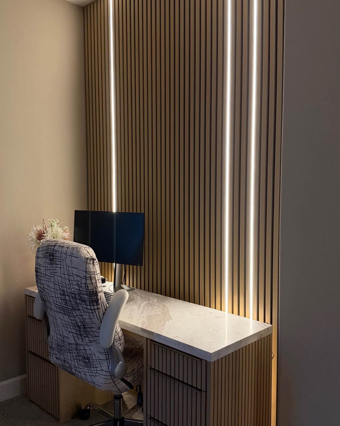 Steve Vu Facebook ad: TV wall, Accent wall