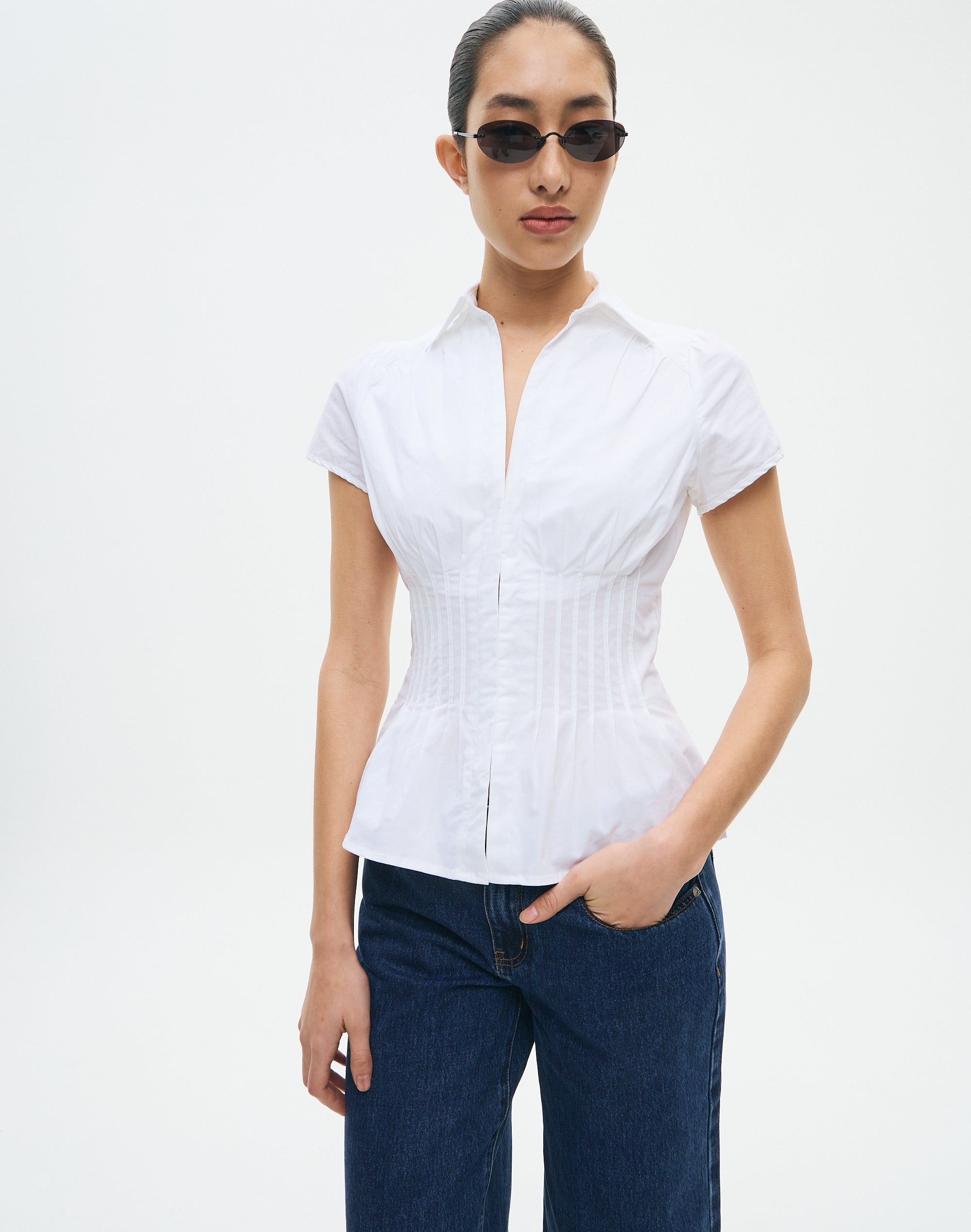 Glassons.com Facebook ad: Find your new wardrobe obsession.