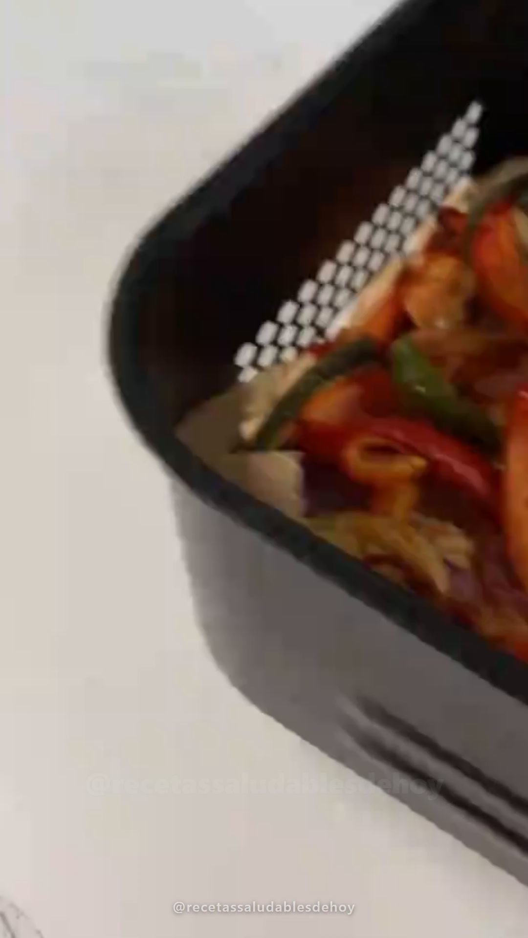 Recetas Saludables de Hoy Facebook ad: El repartidor de tu encimera · 14,99€