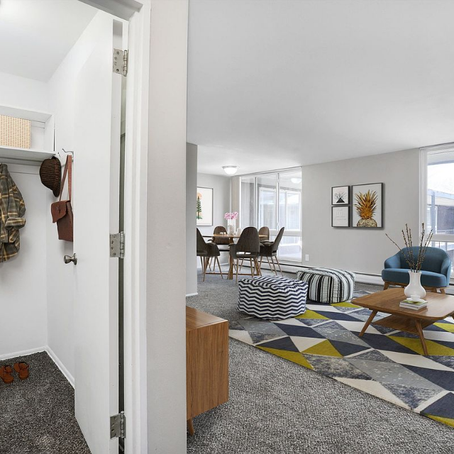 Zillow Apartments for Rent Facebook ad