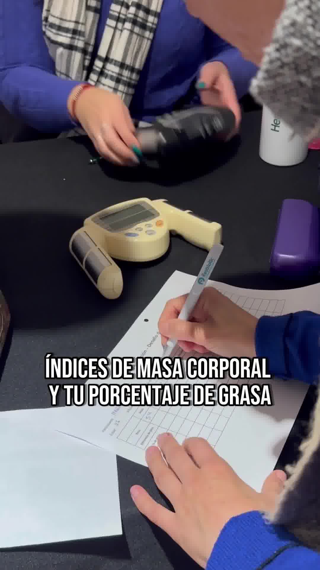 Maru Fernandez Saludable Facebook ad: Cambia tu salud!