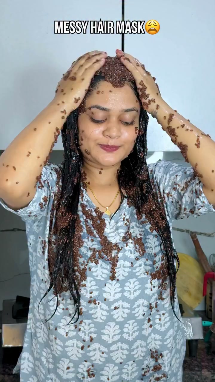 Plix Facebook ad: Frizz-Free Hair Starts Here
