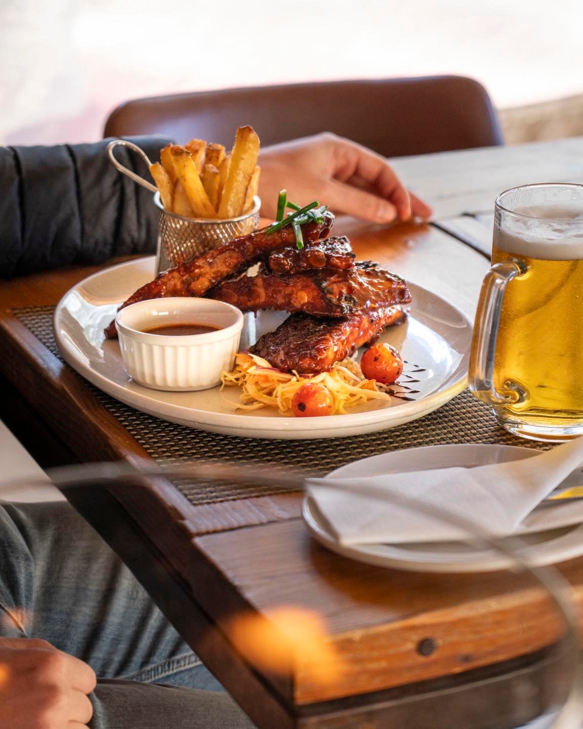 Fresh 'n Wild At Utopia Facebook ad: Join Us for Dinner Tonight