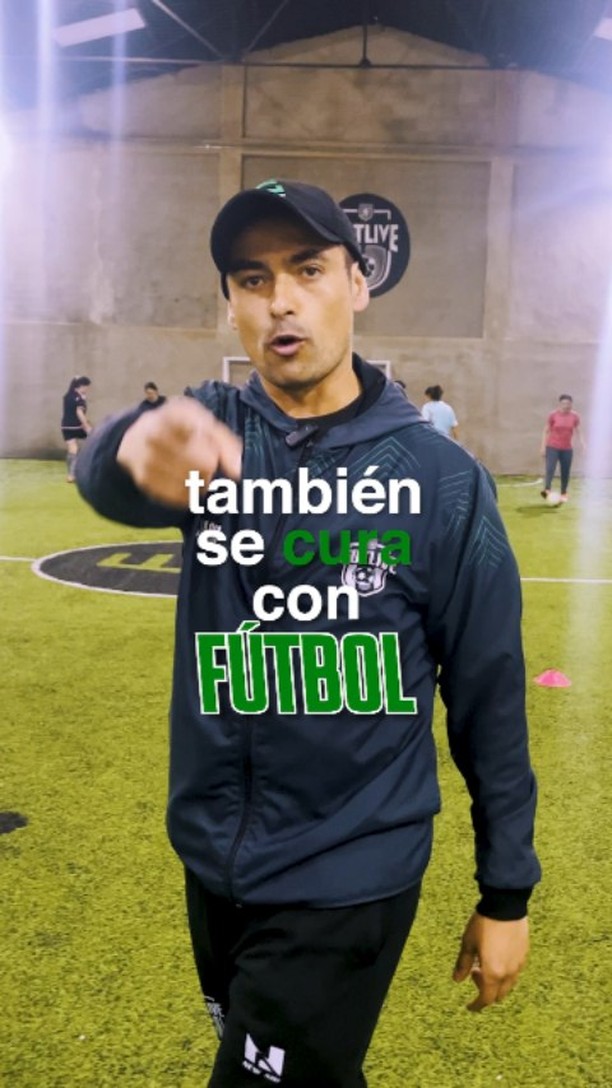 Futlive 2.0 Facebook ad: Entrena, mejora y pertenece