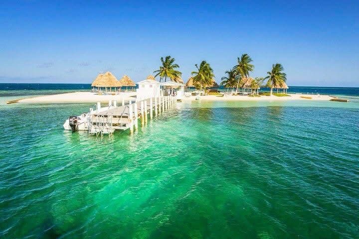 Rendezvous Caye Belize Facebook ad