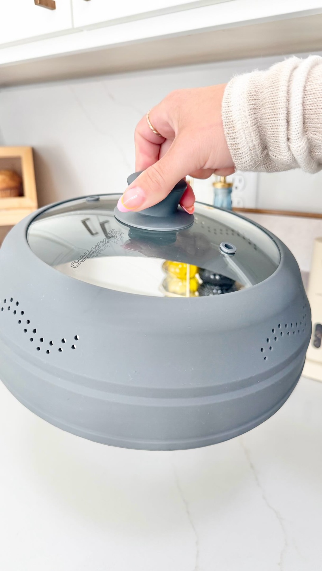 Everything Envy Facebook ad: Stop cleaning exploded food every time