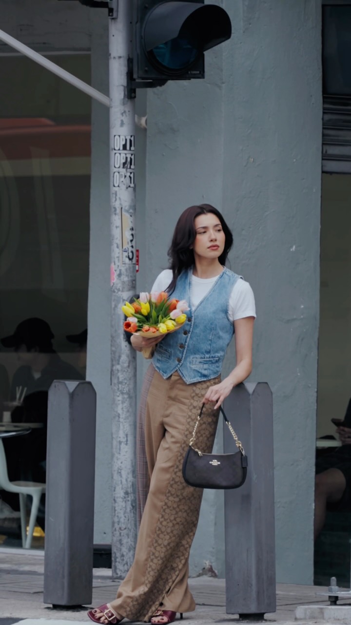 Coach Facebook ad: teri did most of the heavy lifting