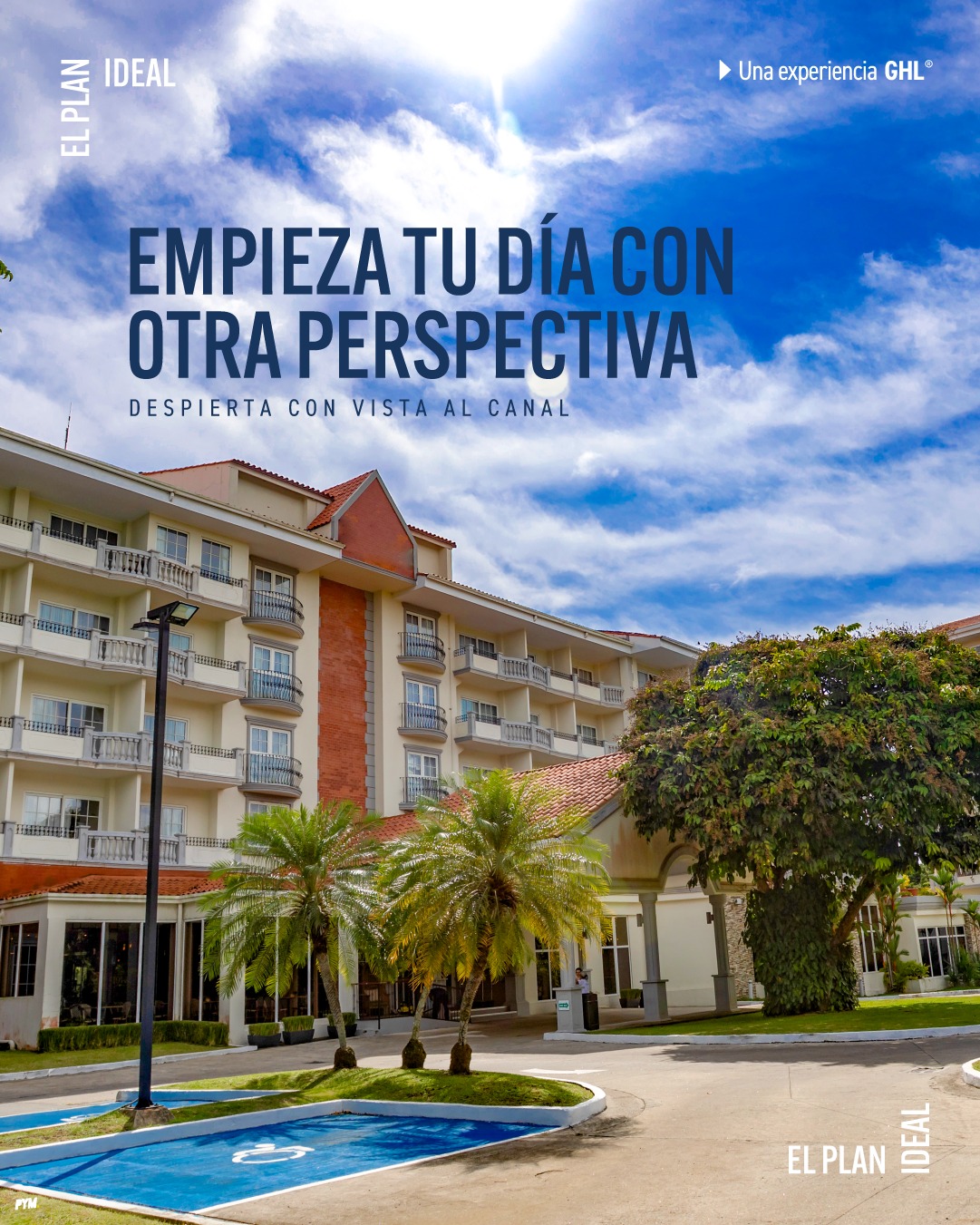 Radisson Hotel Panama Canal Facebook ad: Despertar frente al Canal cambia la forma en…
