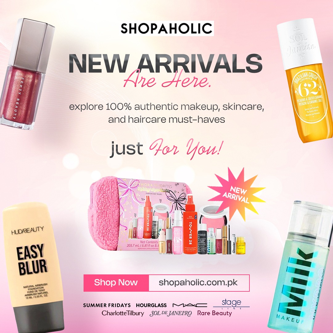Shopaholic Facebook ad: Glow Naturally, Shine Bright!