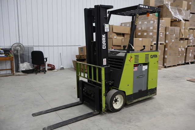 Backes Commercial Auctioneers Facebook ad: Mariposa Greenhouse Farms in Grinnell, Iowa will be…