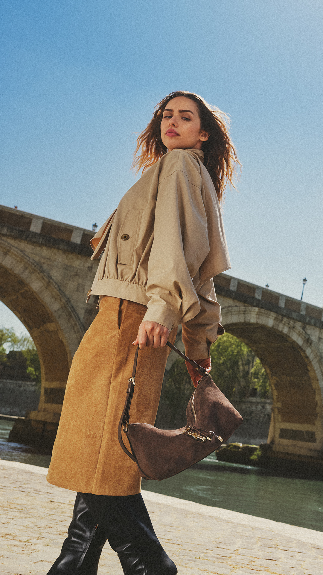 Furla Facebook ad