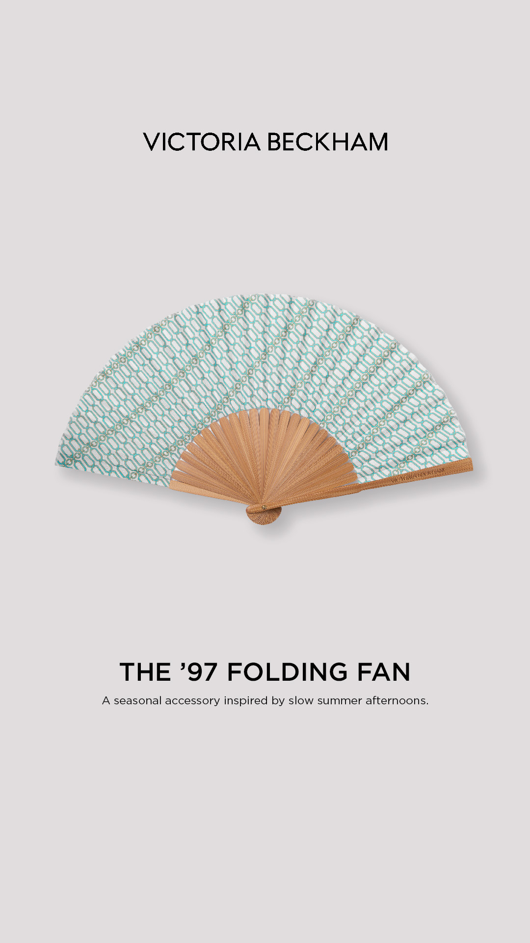 Victoria Beckham Beauty Facebook ad: The '97 Fan