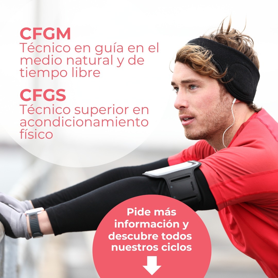 Colegio Santa Mónica Facebook ad: Caminamos juntos hacia el futuro.