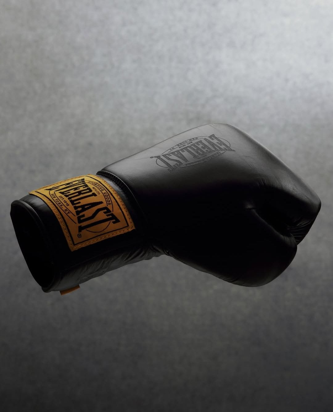 Everlast Australia Facebook ad