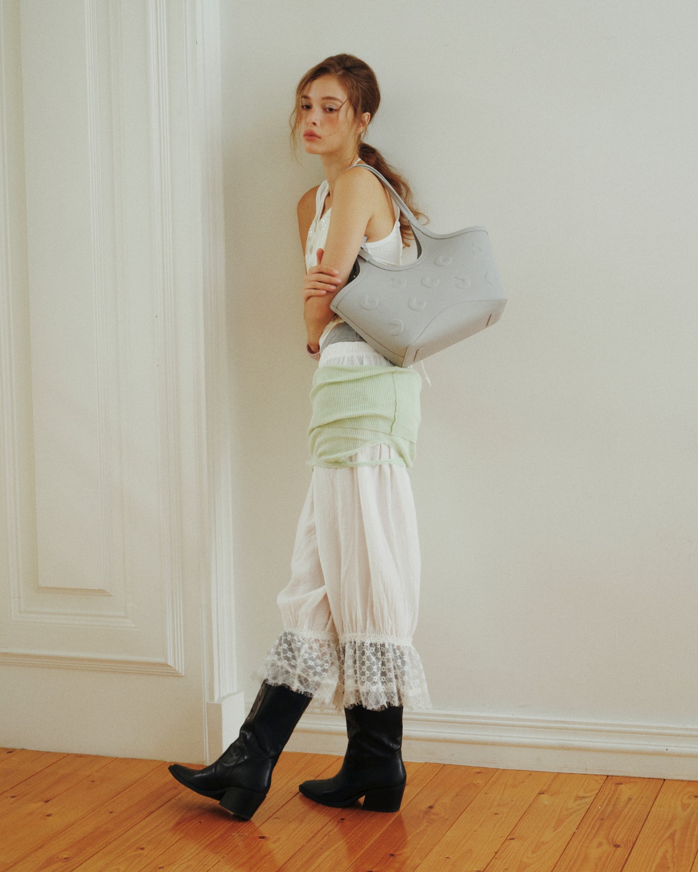 Cozii Bag Facebook ad: A gentle touch to every day.