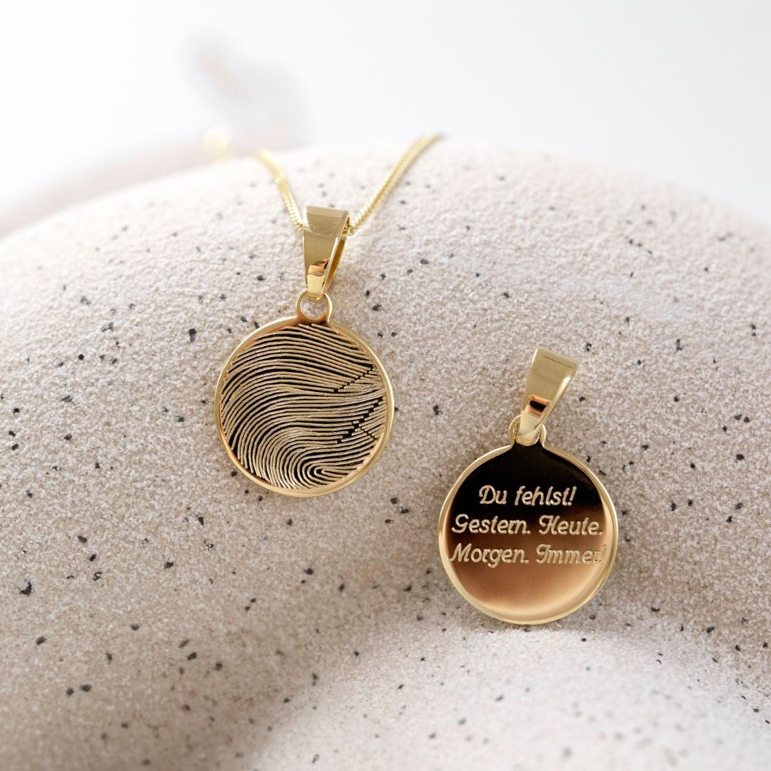 Salome Schmuck Facebook ad