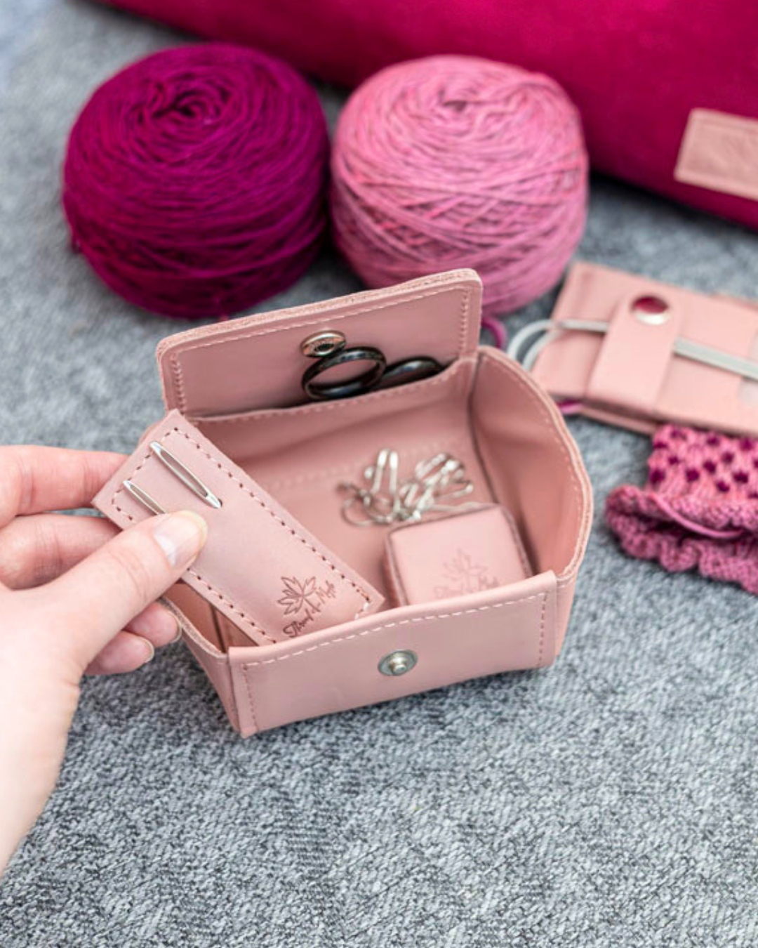 Thread & Maple Facebook ad