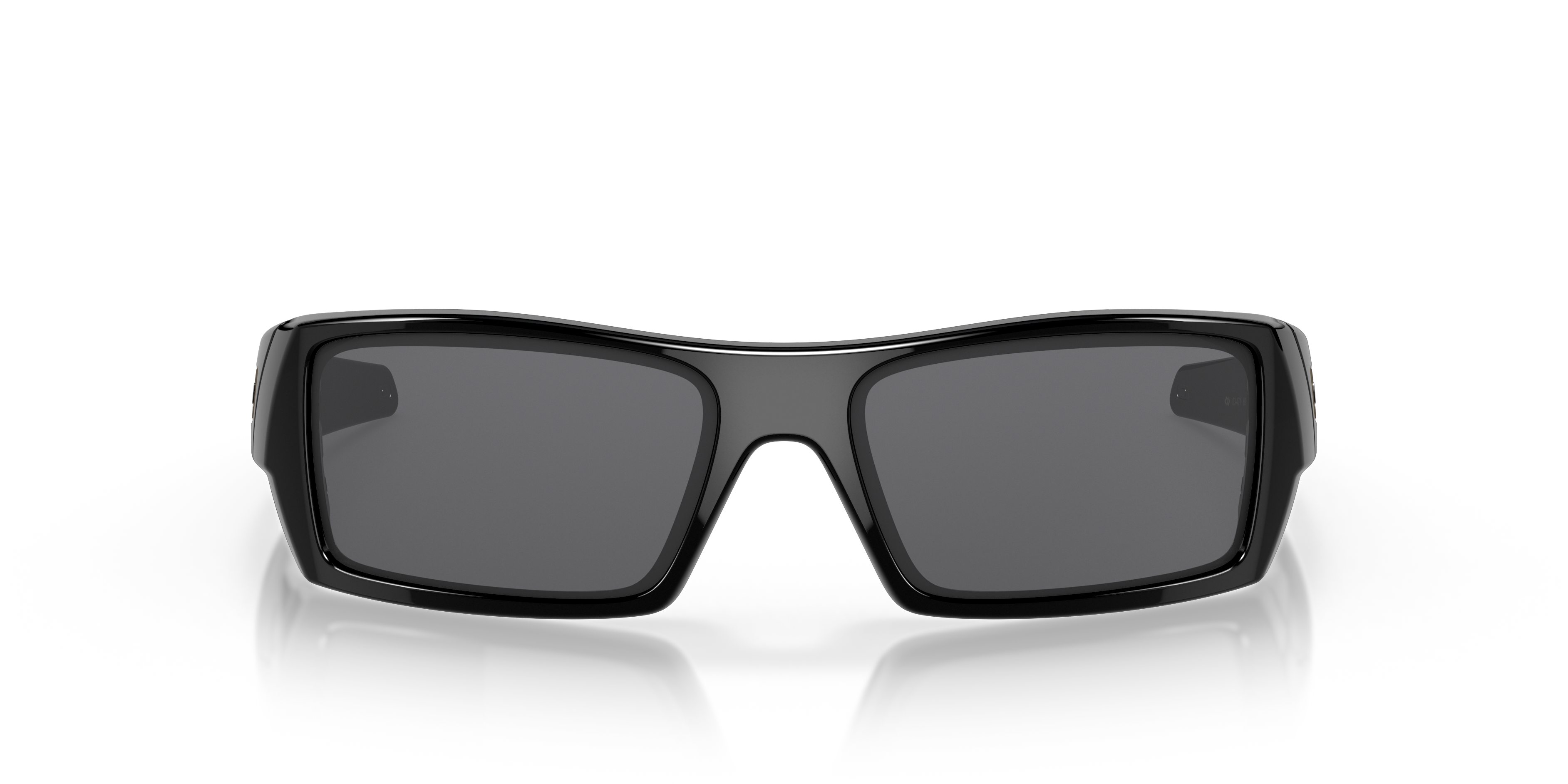 Oakley Facebook ad: Oakley Shop Online