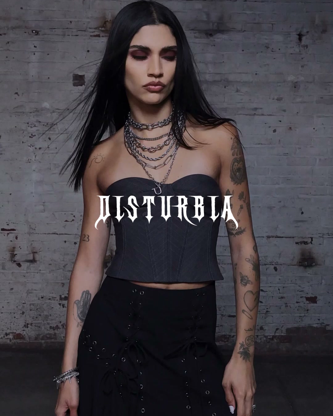 Disturbia Facebook ad: Camilla Tie Waist Hooded Coat With Bug Brooch - Burgundy